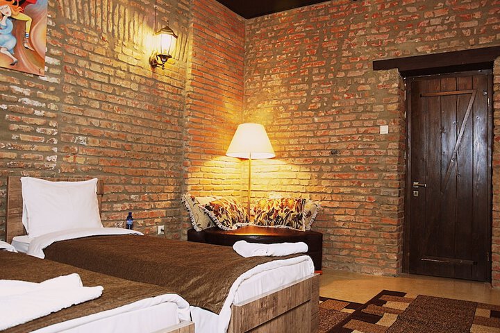 Room 40 of 134