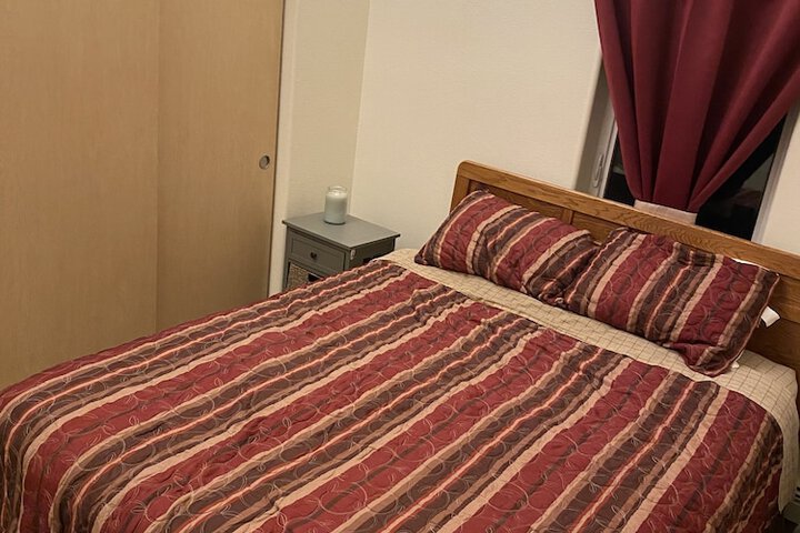 Room 5 of 31