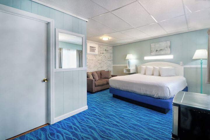 Room 37 of 111