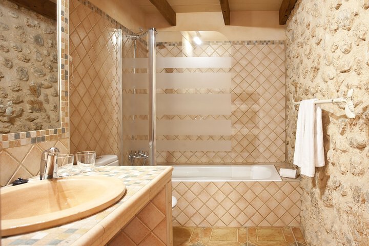 Bathroom Interior Photo