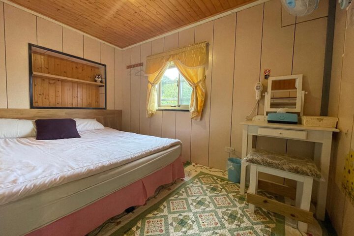 Room 27 of 41