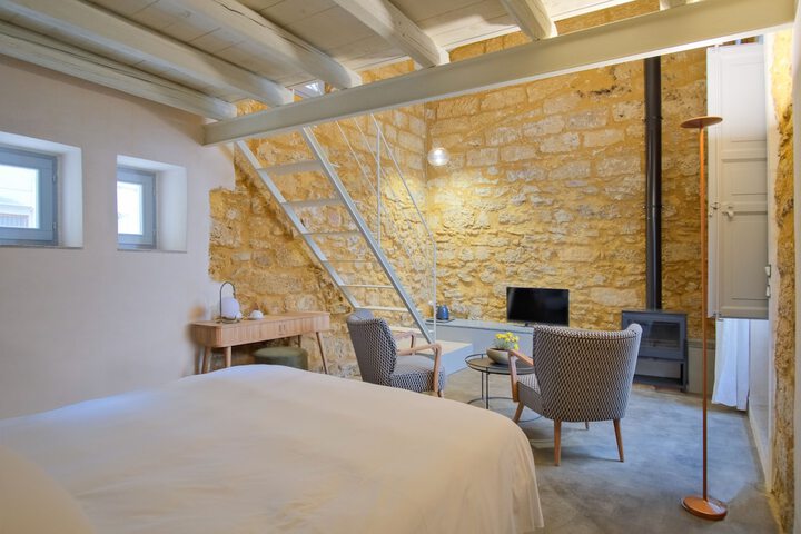 Room 20 of 48