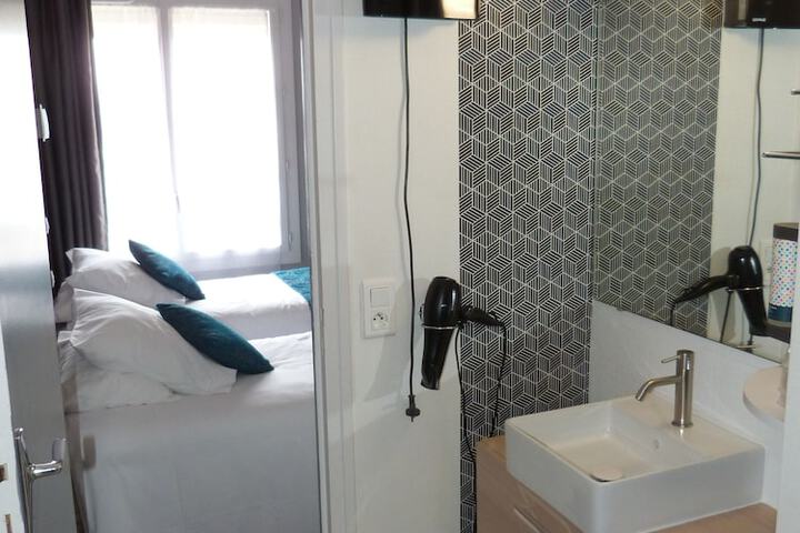 Room 15 of 45