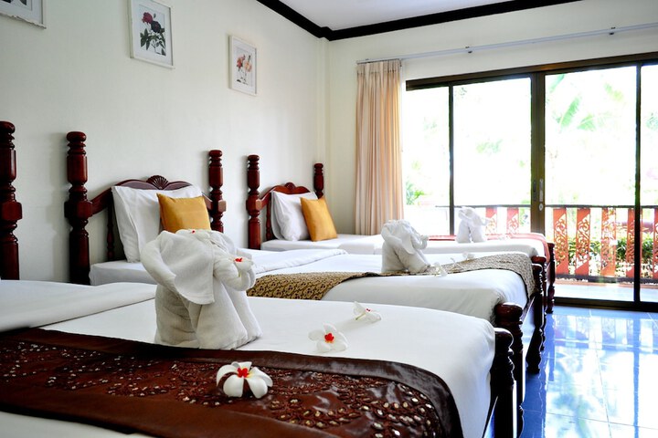 Room 10 of 53
