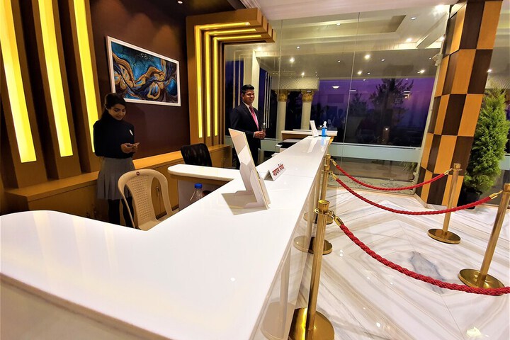 Hotel Interior 7 of 116