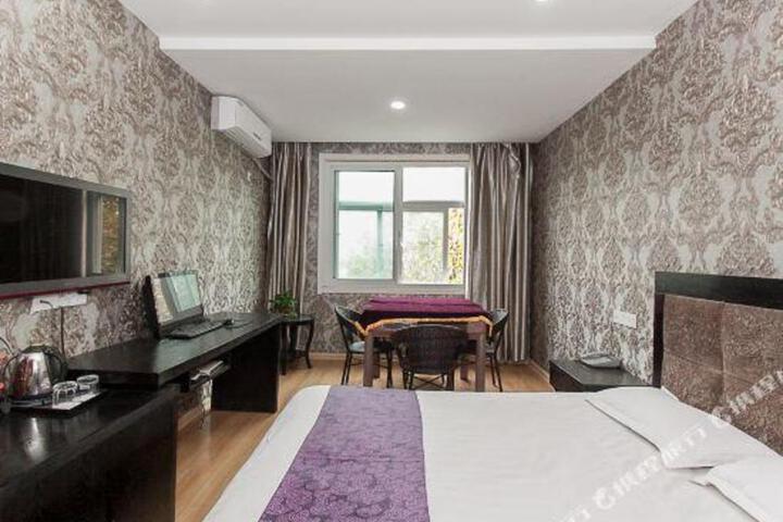 Siluo Holiday Hotel