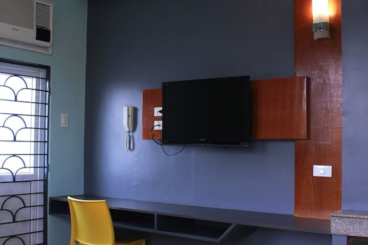Room 63 of 88