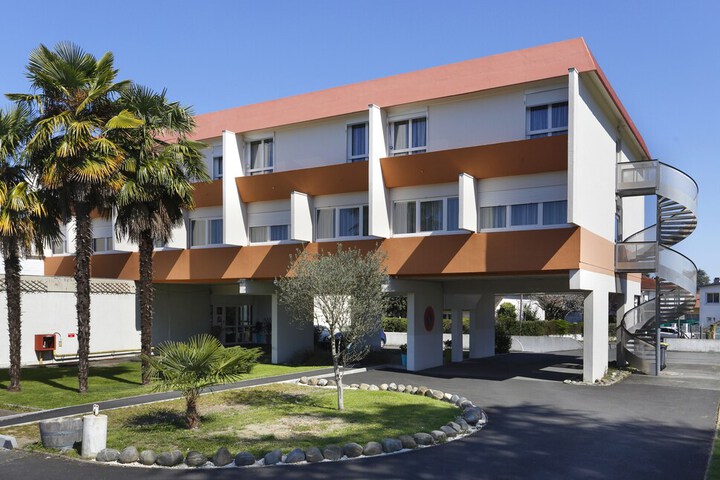 Hotel 40 of 45