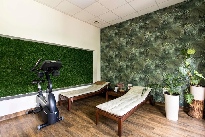 Health and Fitness 45 of 130