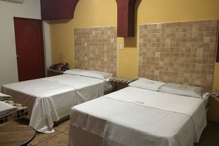 Room 13 of 19