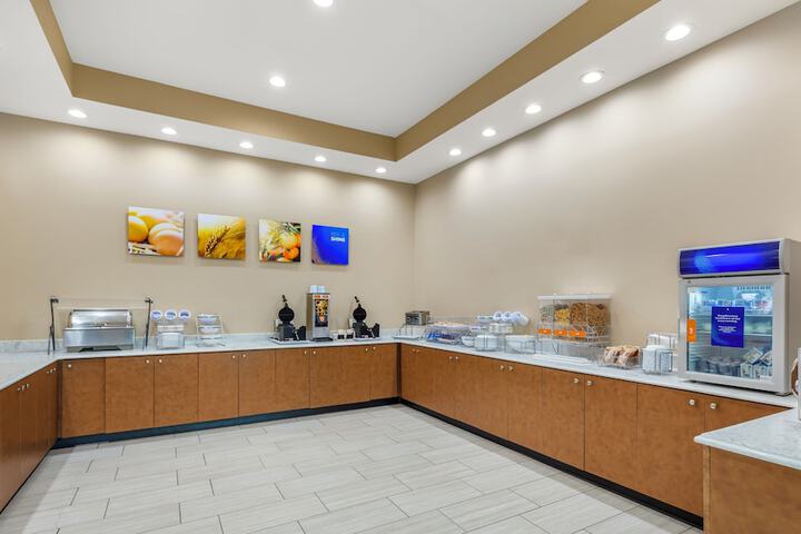 Breakfast buffet
