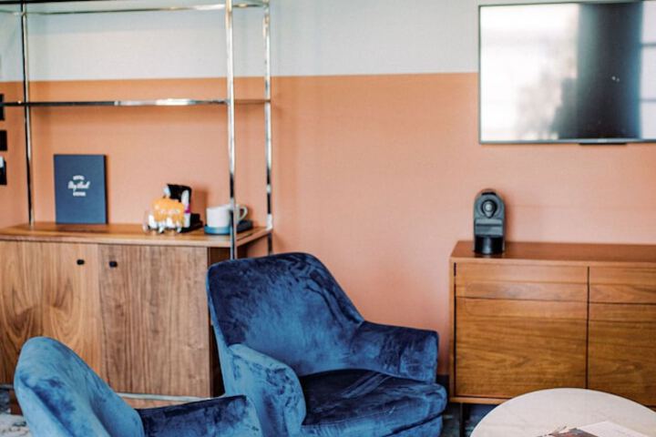 Room 28 of 75