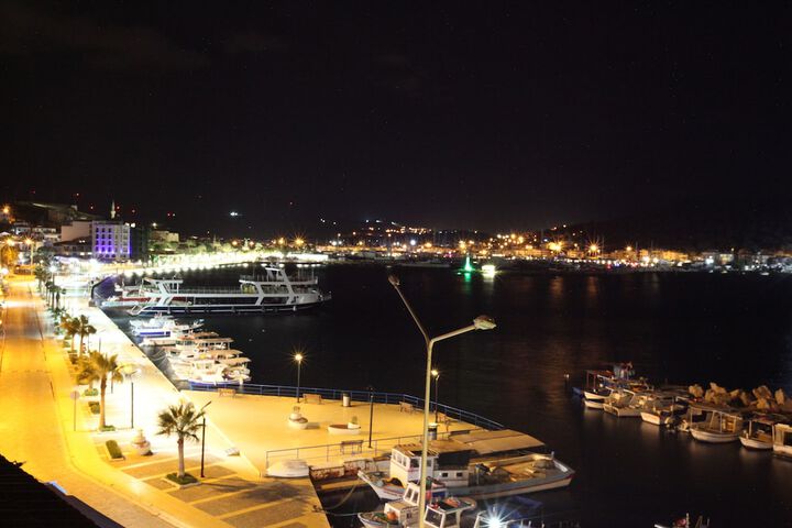 Hotel View 206 of 258