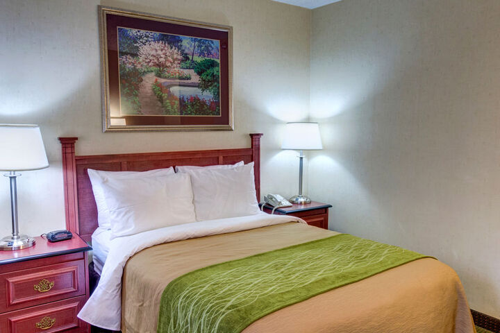 Room 2 of 36