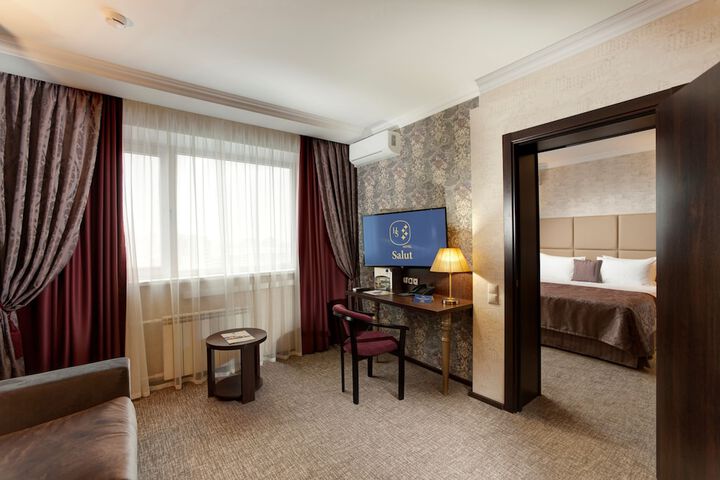 Room 40 of 120
