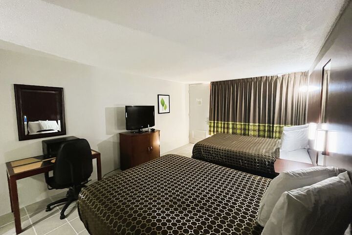 1 King Bed (17 of 29)