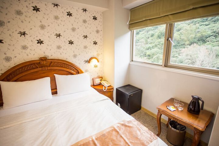 Room 15 of 139