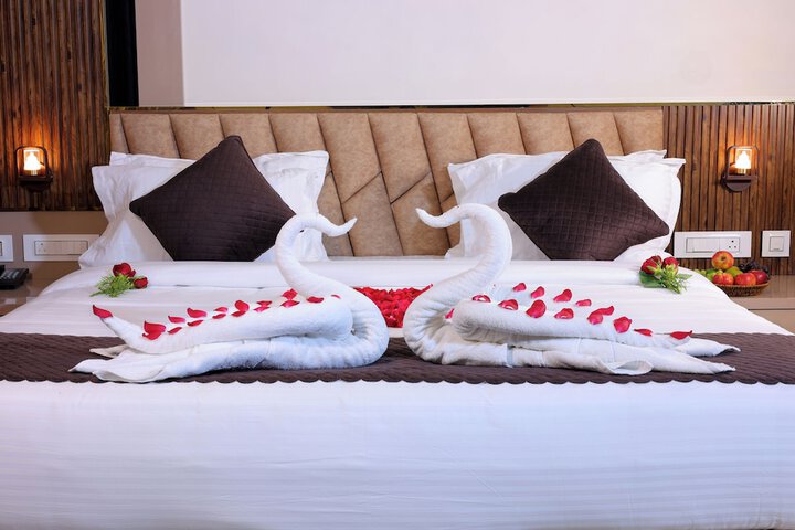 Room 5 of 22