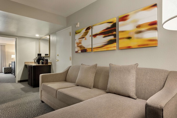 Minibar