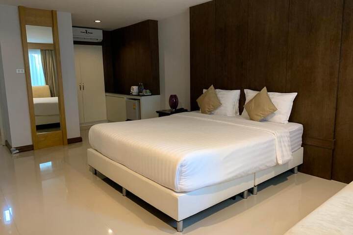 Room 20 of 41