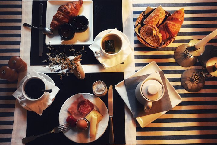 Dining 44 of 67