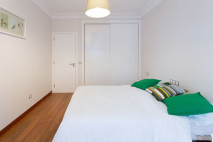 Room 12 of 21