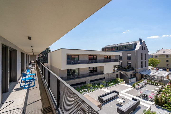Terrace/Patio 170 of 173