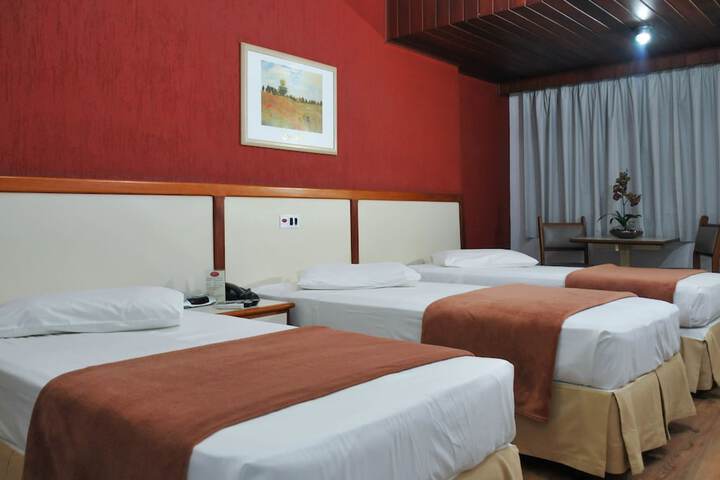 Room 15 of 39