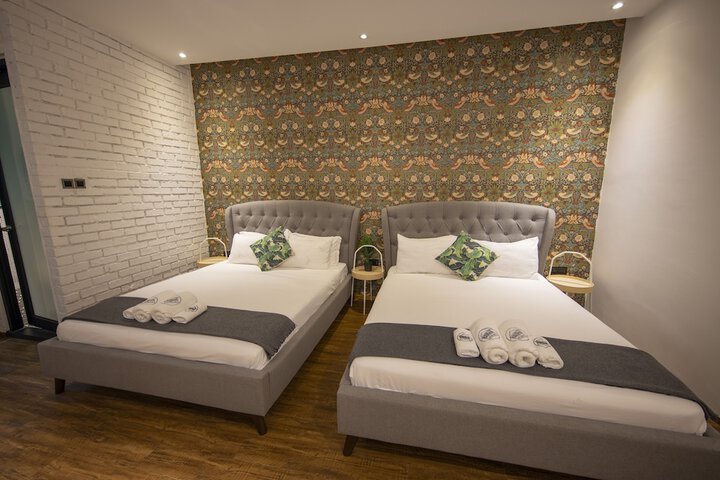 Room 40 of 49