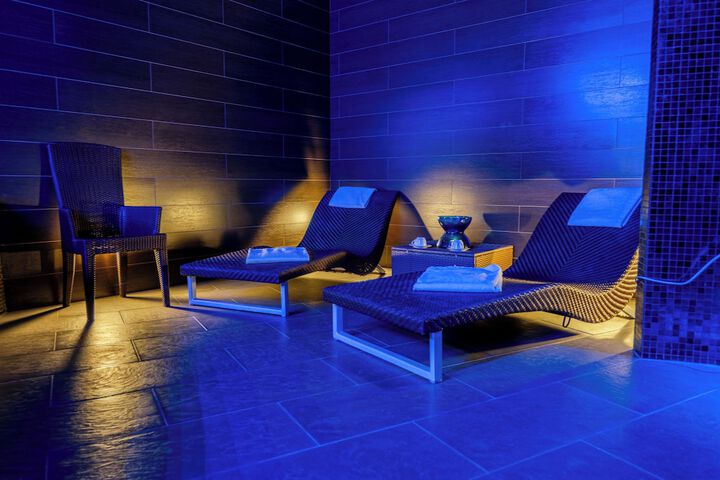 Spa 40 of 51