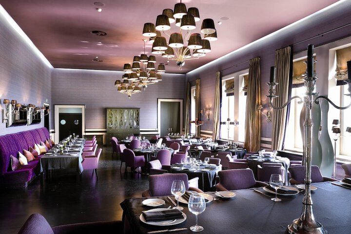 Dining 71 of 141