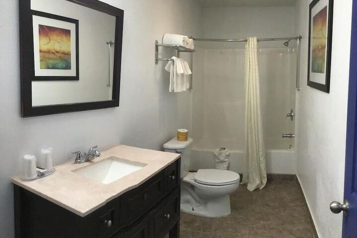 Bathroom shower