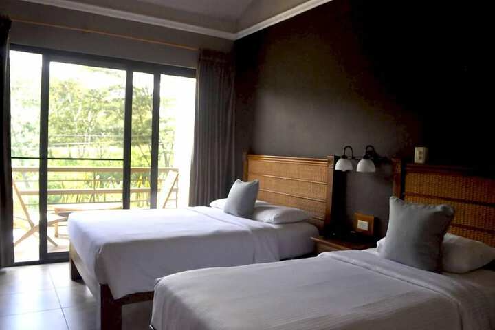 Room 33 of 72