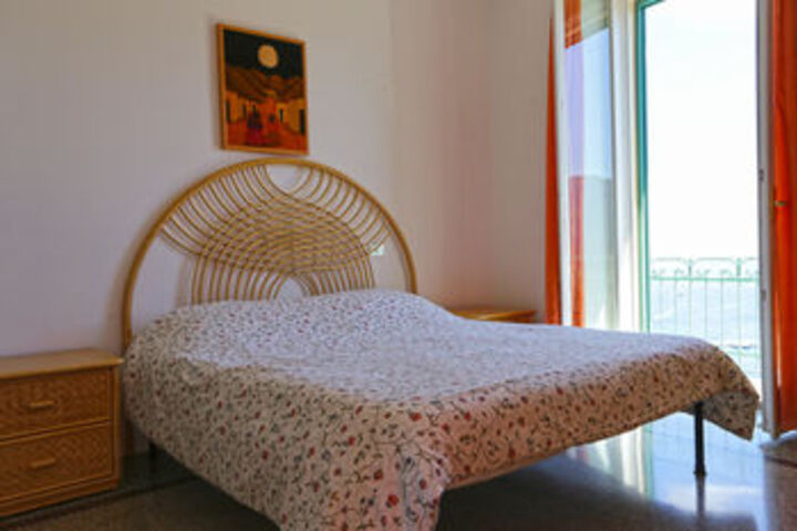 Room 43 of 105