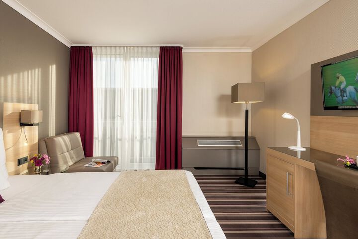 Room 29 of 70