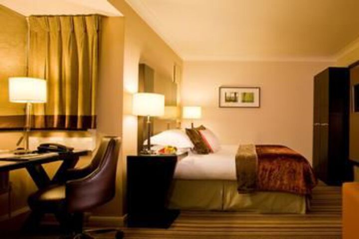 Suite Photo