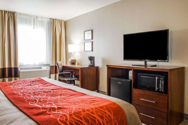 Room 17 of 31