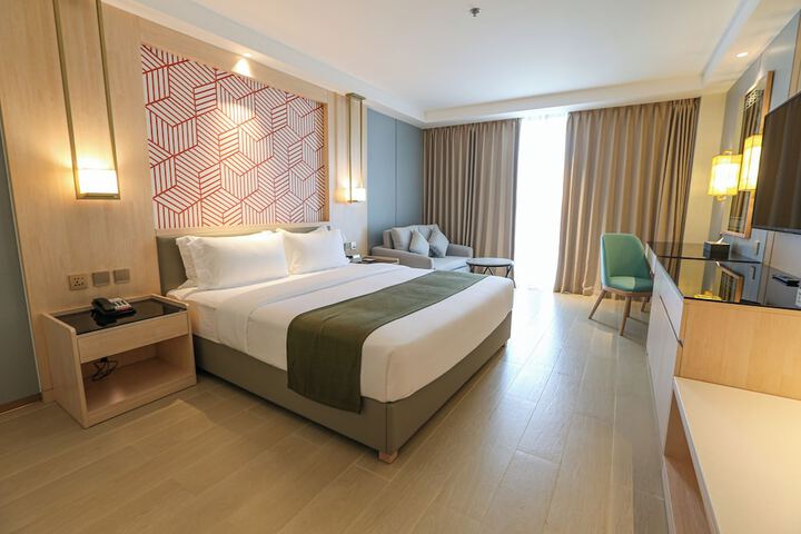 Room 9 of 62