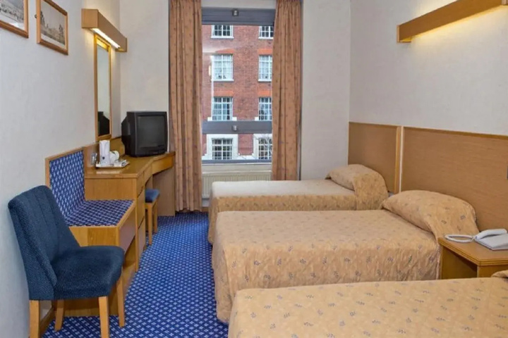 Royal National & Sister Hotels Roulette London