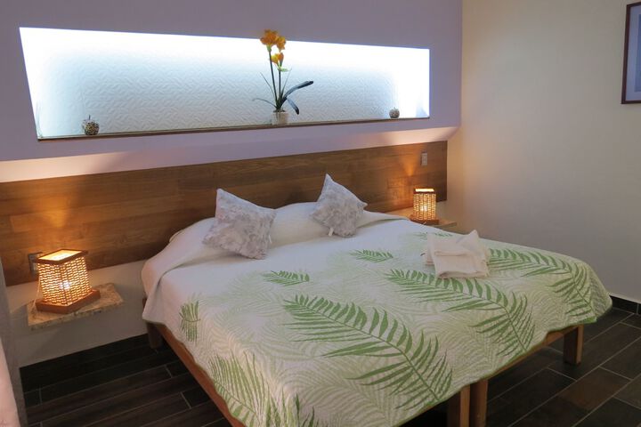 Room 92 of 174