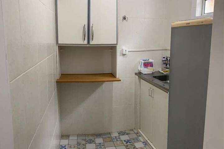 Room 33 of 155