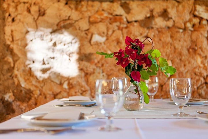 Dining 56 of 77