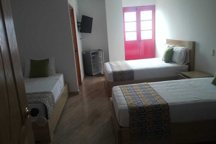 Room 8 of 15
