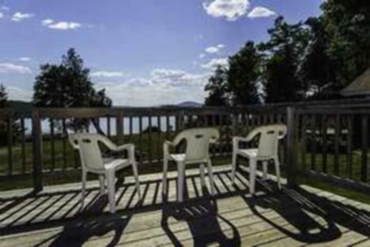Terrace/Patio 8 of 9