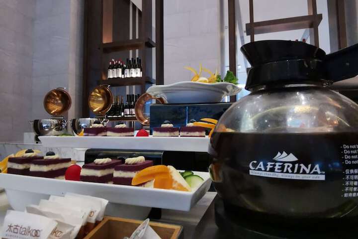 Breakfast/Coffee Service 60 of 96