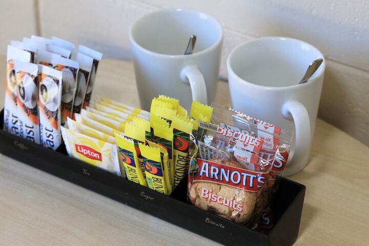 Breakfast/Coffee Service 25 of 51