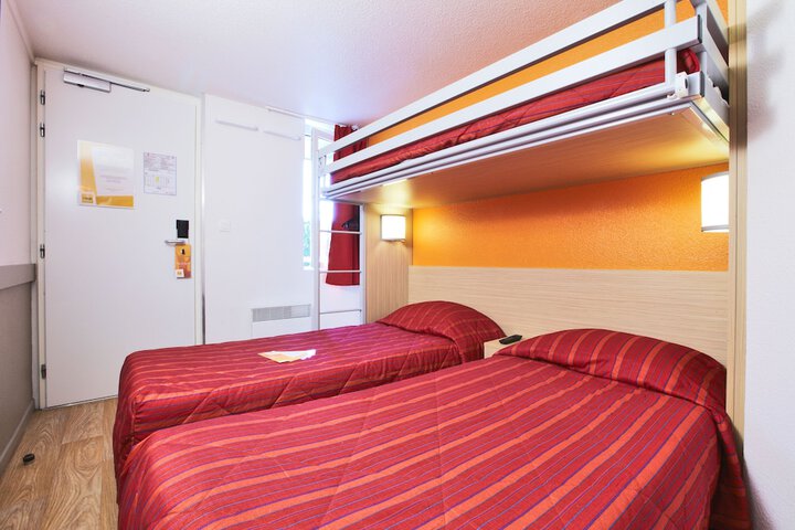 Room 5 of 28