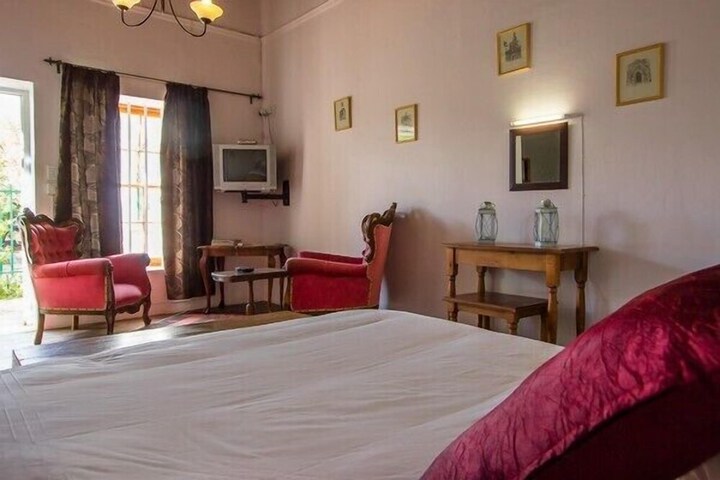 Room 8 of 24