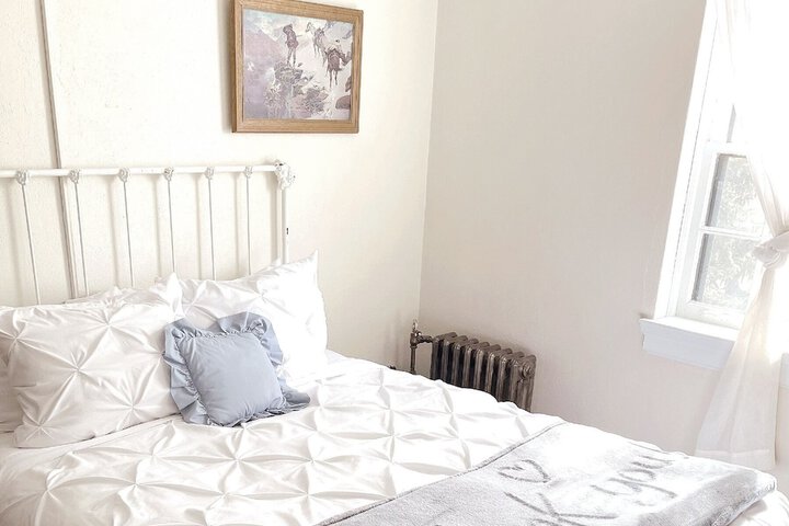 Room 12 of 71