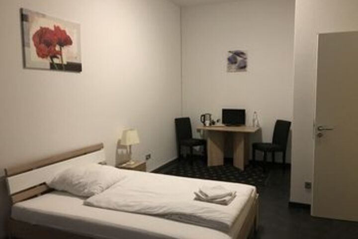 Room 45 of 69